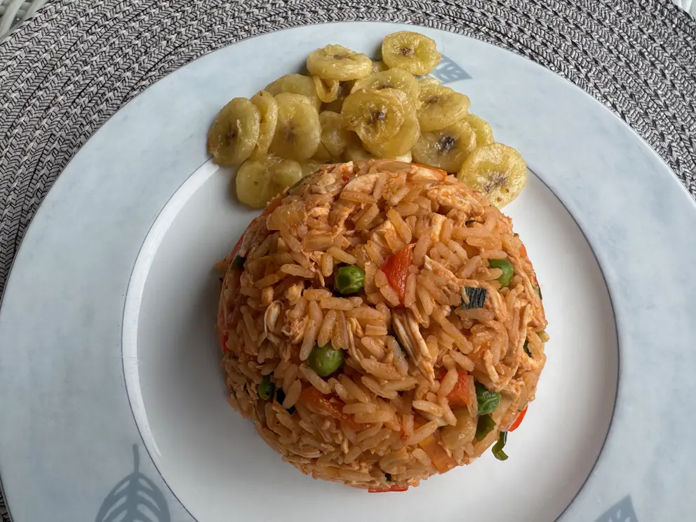 Arroz con pollo colombiano