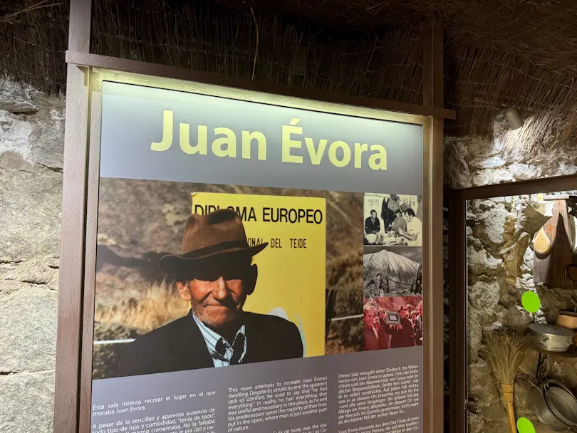 Museo Etnográfico Juan Évora