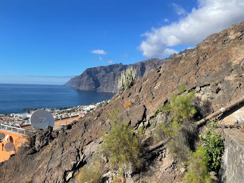 Santiago del Teide - Los Gigantes